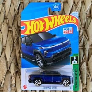 Hot Wheel Chevy Silverado EV RST Chevrolet Blue Electric Truck Hotwheels 2024 🆕